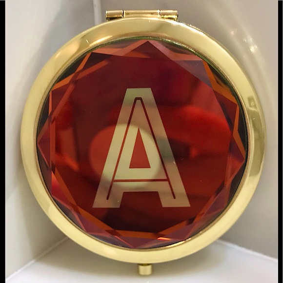 CUSTOM MONOGRAMED Accessories - 🆕🔥(A)MIRROR MAKEUP COMPACT/DOUBLE SIDED&A 2X MAGNIFIER PUSH BUTTON&OPENSITSELF
